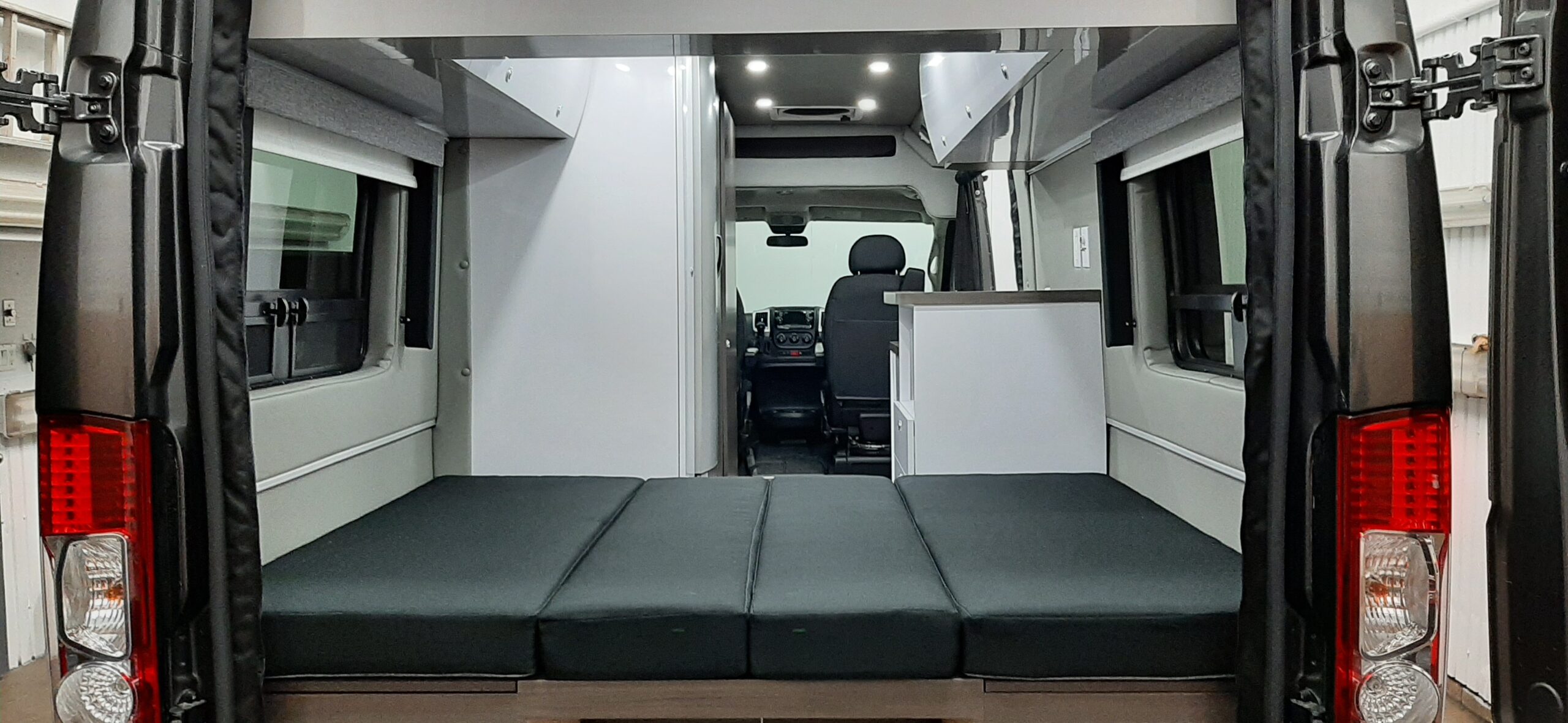 2024 Classe B Escapade VR B20 Neuf (à partir de 159 995$) | Escapade VR