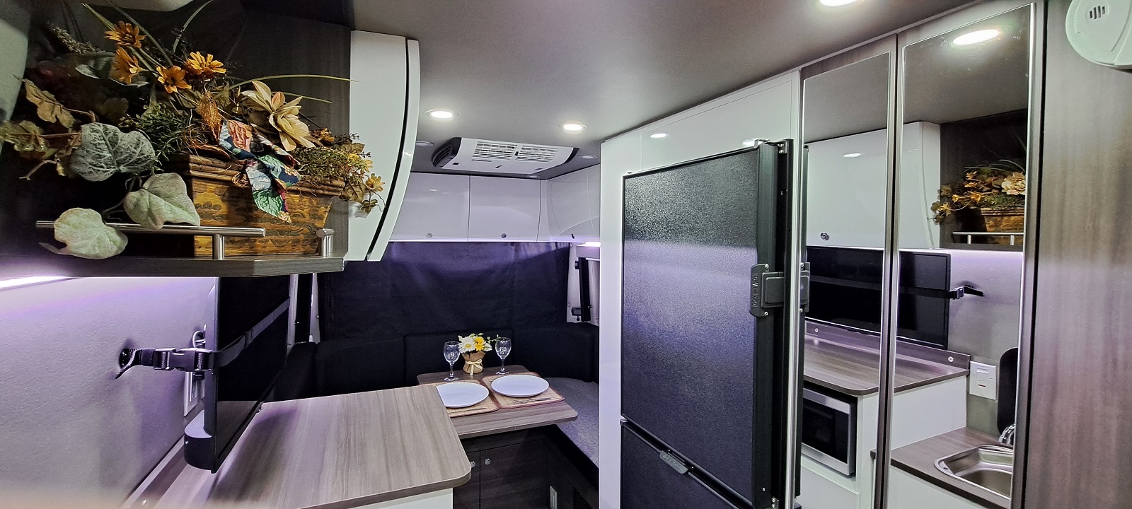 2024 Classe B Escapade VR B20 Neuf (à partir de 159 995$) | Escapade VR