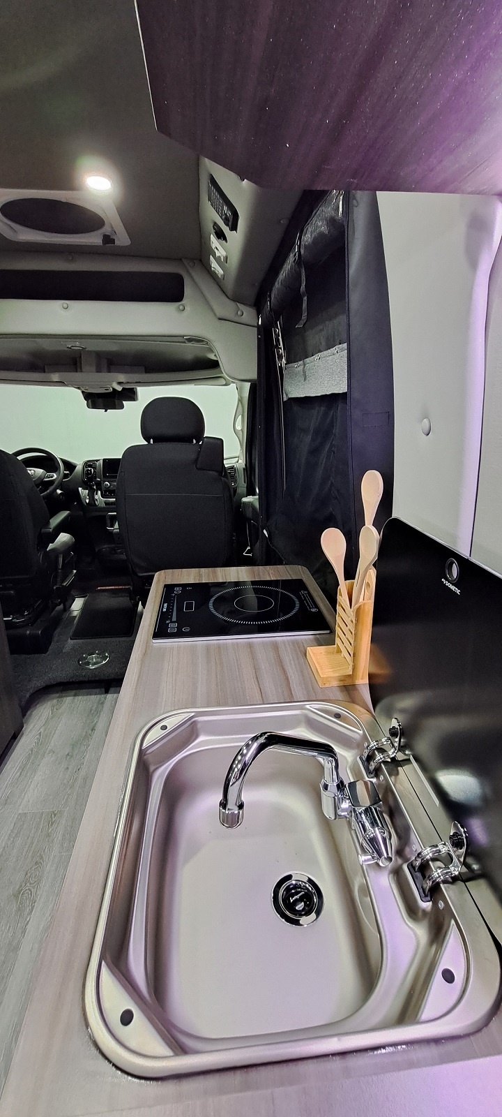 2024 Classe B Escapade VR B20 Neuf (à partir de 159 995$) | Escapade VR